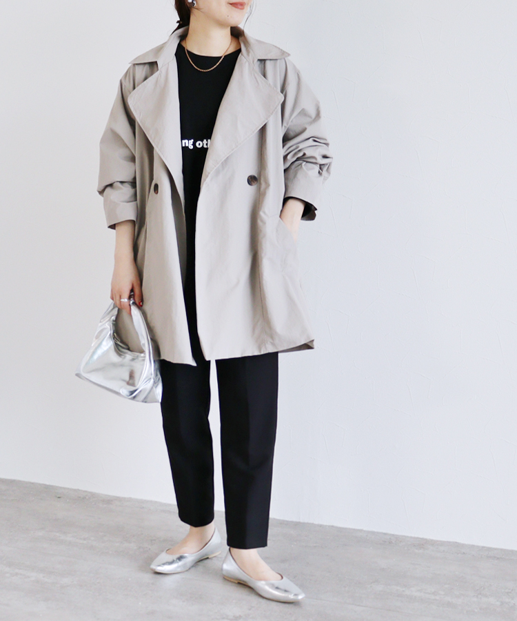 スタンドカラーモンスターコート