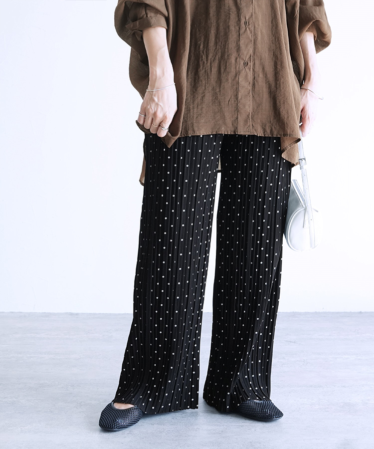 ランダムプリーツパンツ