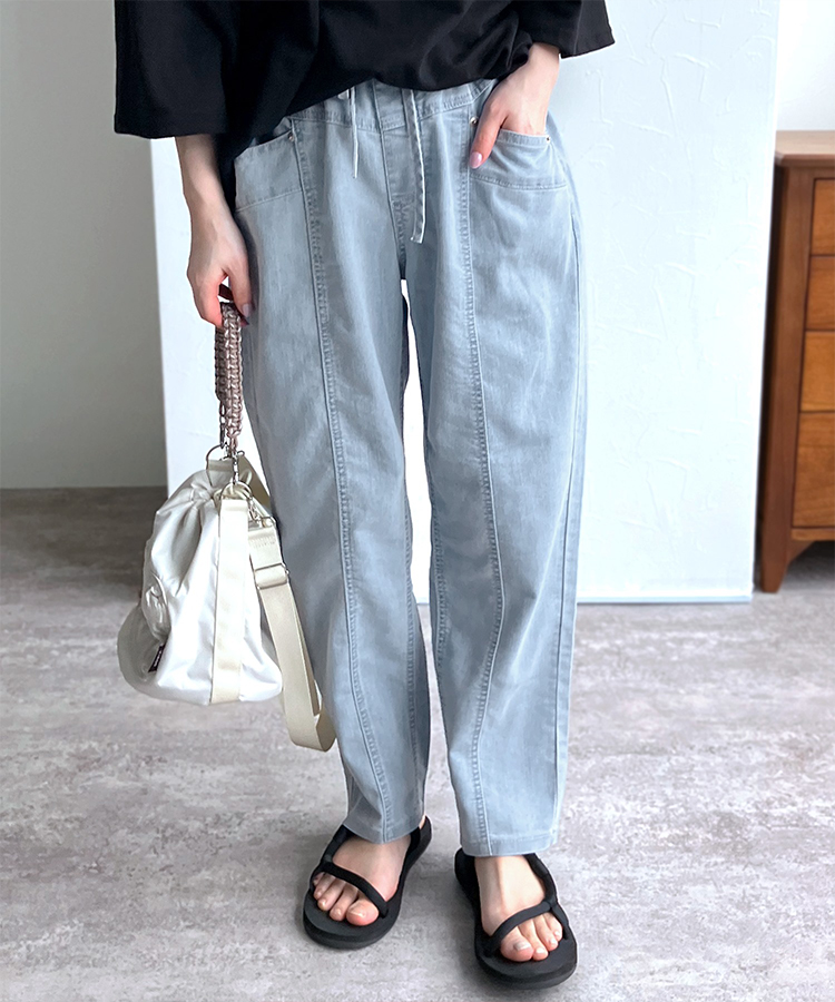 ウエストゴムリラックステーパードデニムパンツ