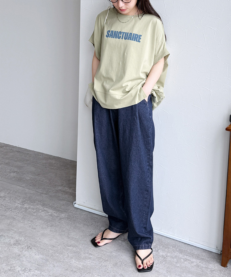 リラックスタックデニムパンツ