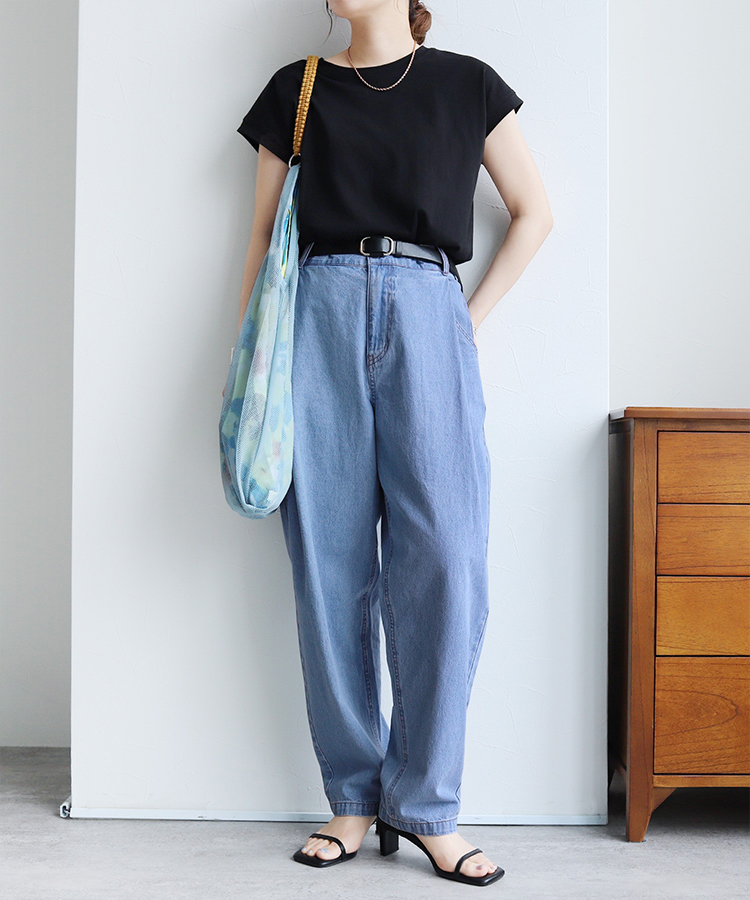 リラックスタックデニムパンツ