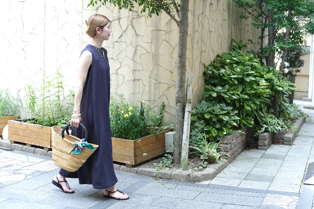 エンボス風Aラインワンピース