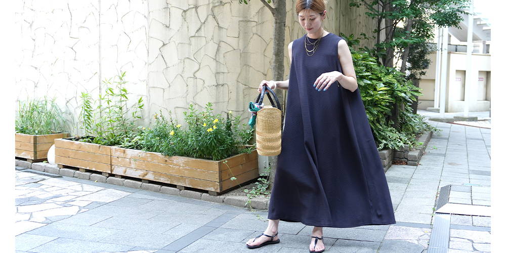 エンボス風Aラインワンピース