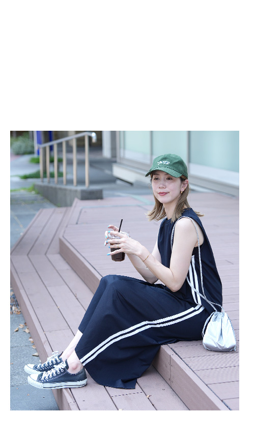 サイドラインノースリーブワンピース